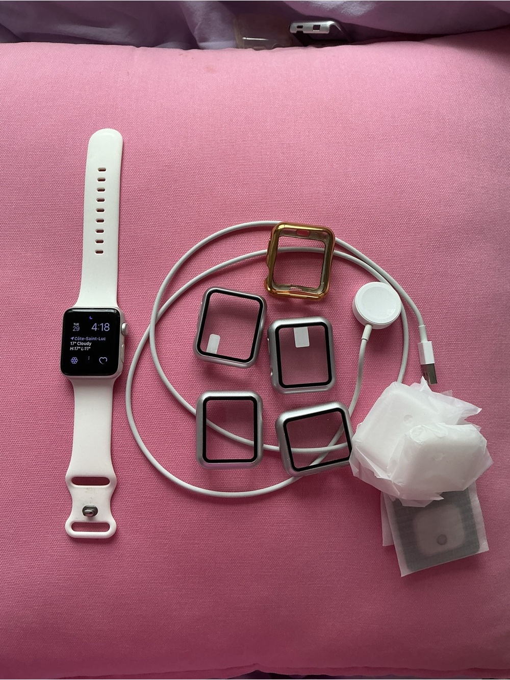 Apple Watch Series 3 42 mm silver and white - Picture 4 of 6